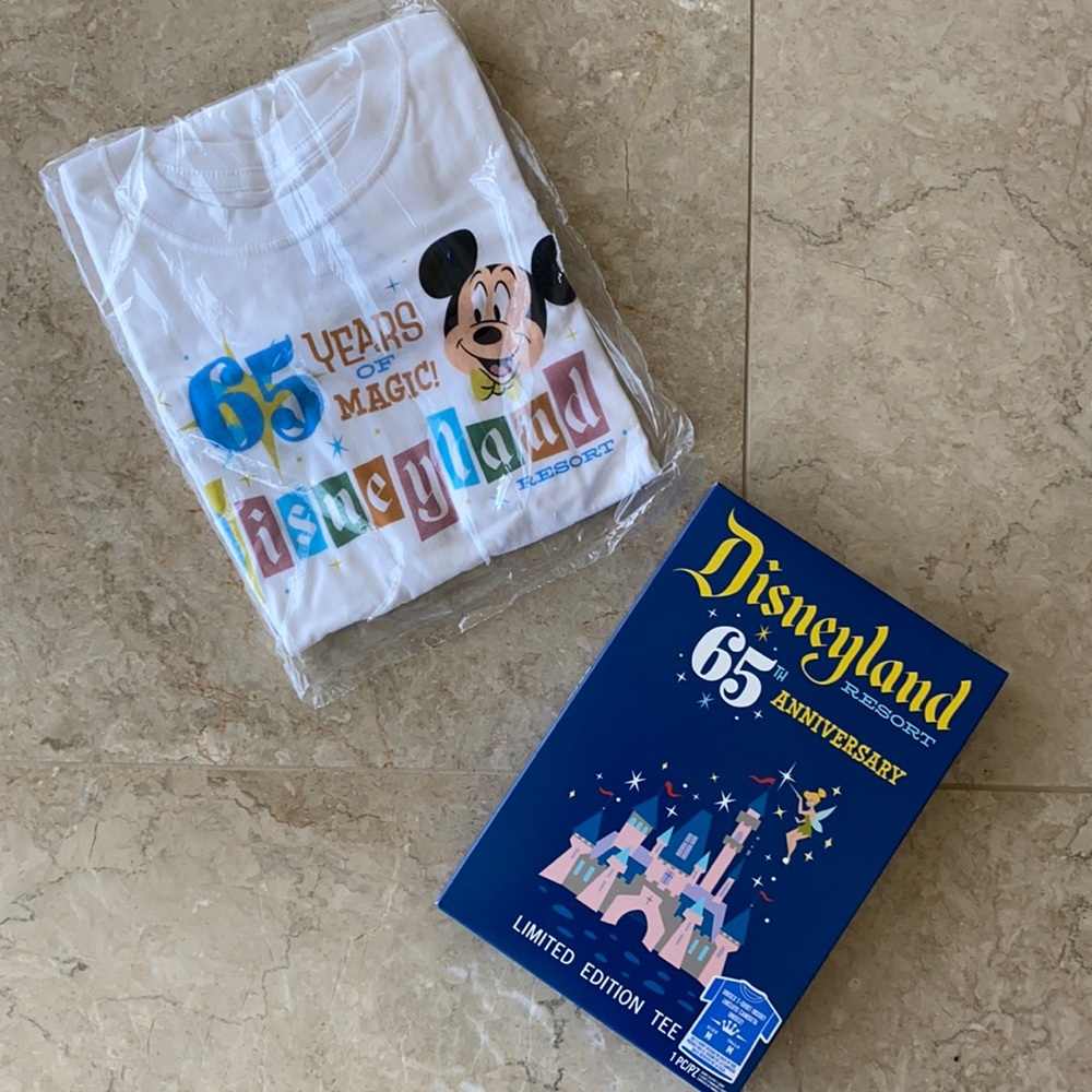 Disneyland 65th Anniversary Funko t-shirt size M